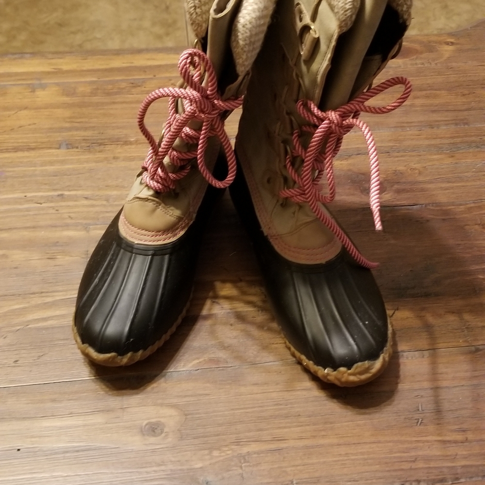 Duck Boots